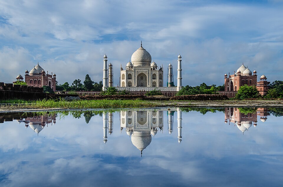 Aks The Reflection Taj Mahal