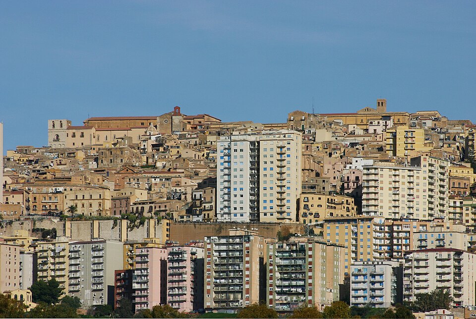 Historic centre of Agrigento seen from the Valle dei Templi Italy 2015 (2)