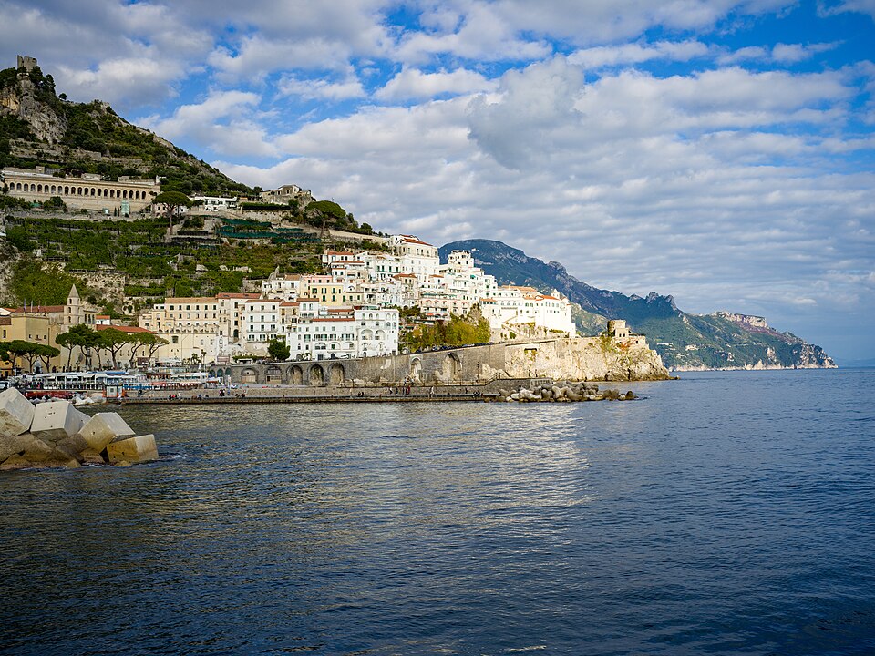 Amalfi vista dal mare 2 Campania