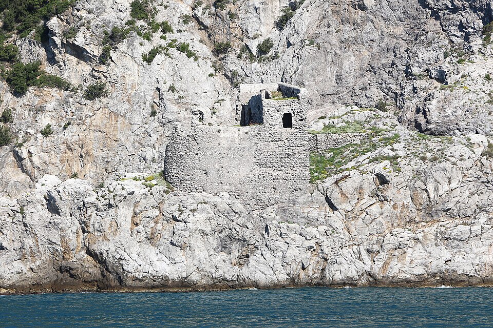 Watchtower on Amalfi Coast 01