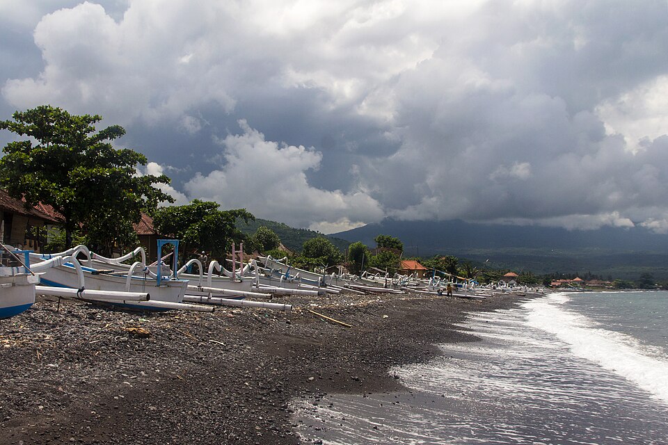 Amed beach