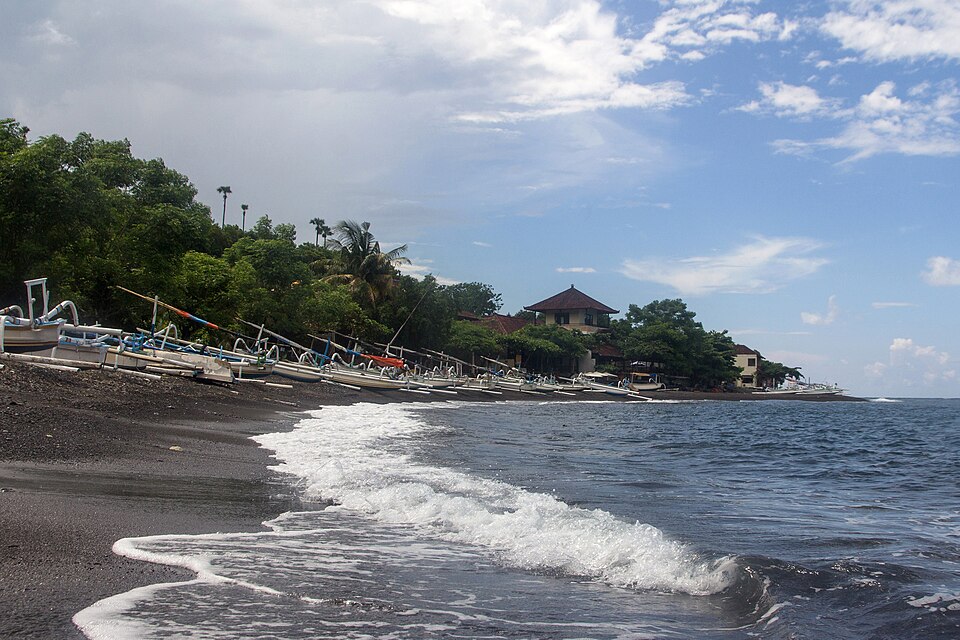 Amed Beach panoramio (1)