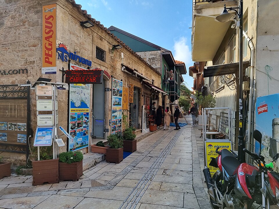 2023 01 17 Old Town, Antalya 55