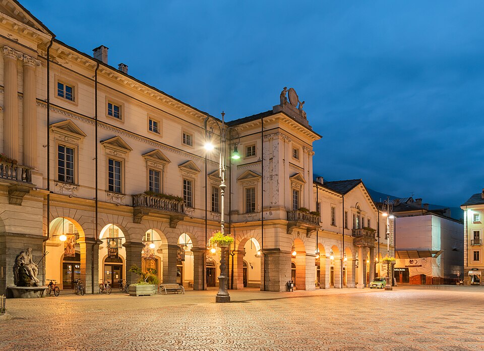 Town hall of Aosta (6)