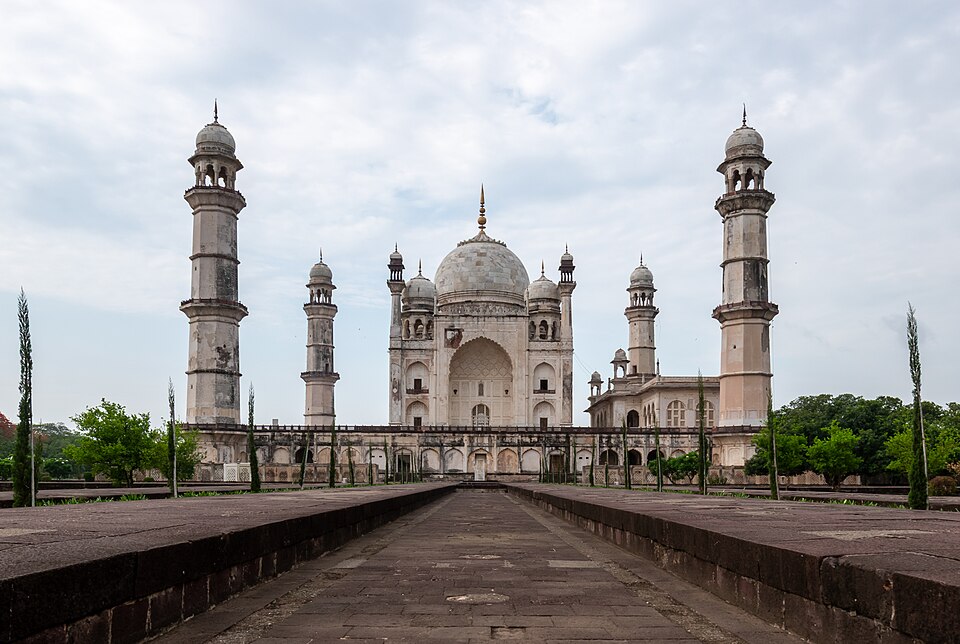 Bibi ka Maqbara, Aurangabad, Maharashtra 02