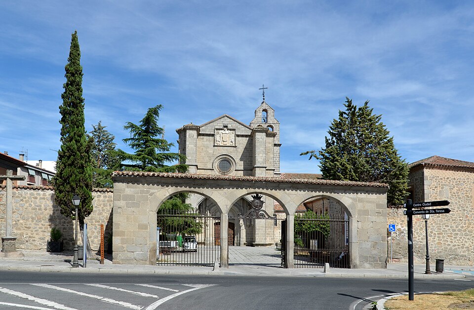 Avila Convento de Santo Tomas 01