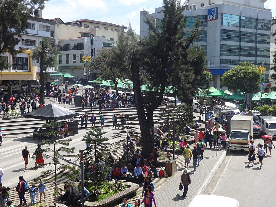 Baguio downtown Malcolm Square (Baguio, Benguet)(2018 02 25)