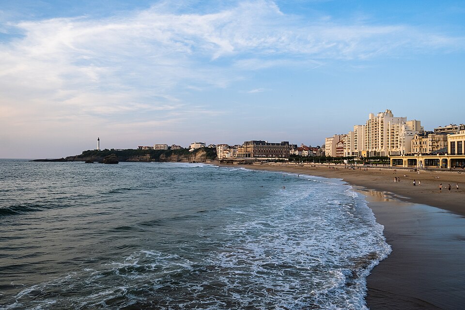 Grande plage de Biarritz en 2025