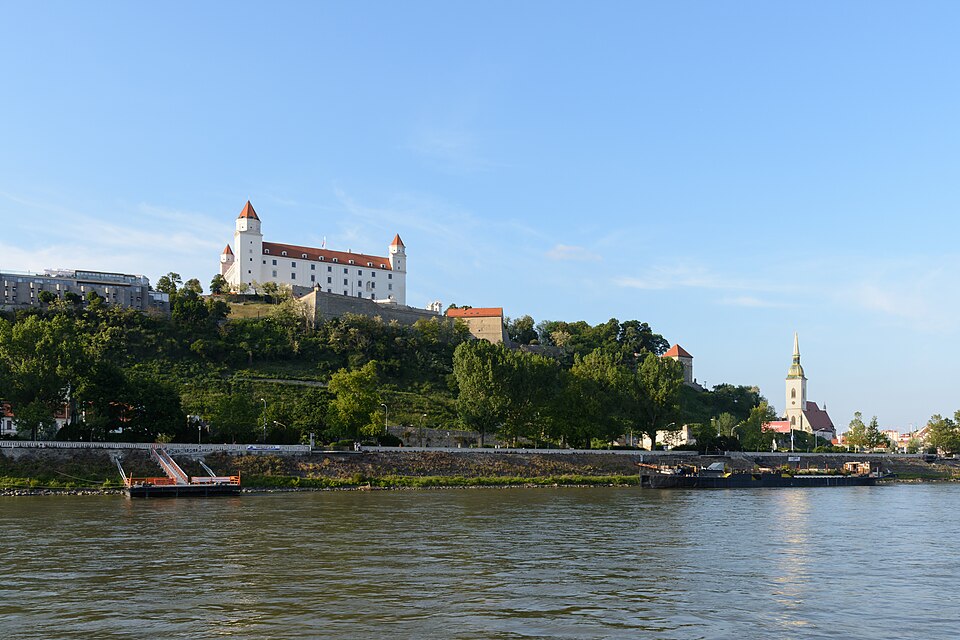 Bratislava Castle and Cathedral 02