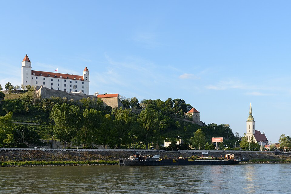 Bratislava Castle and Cathedral 01