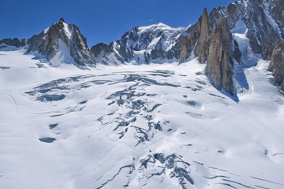 Glacier du Mont Mallet (Glacier du Géant) & Mont Blanc, 2010 July