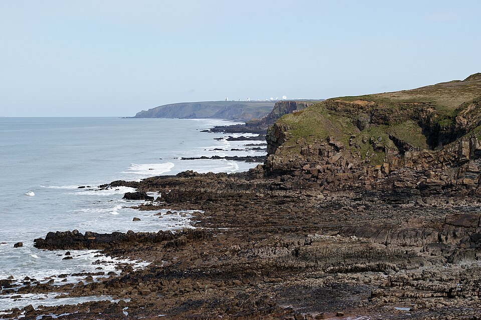 N Cornwall coast and GCHQ Bude