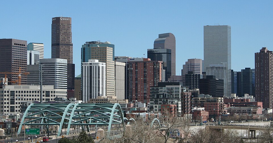2006 03 26 Denver Skyline I 25 Speer