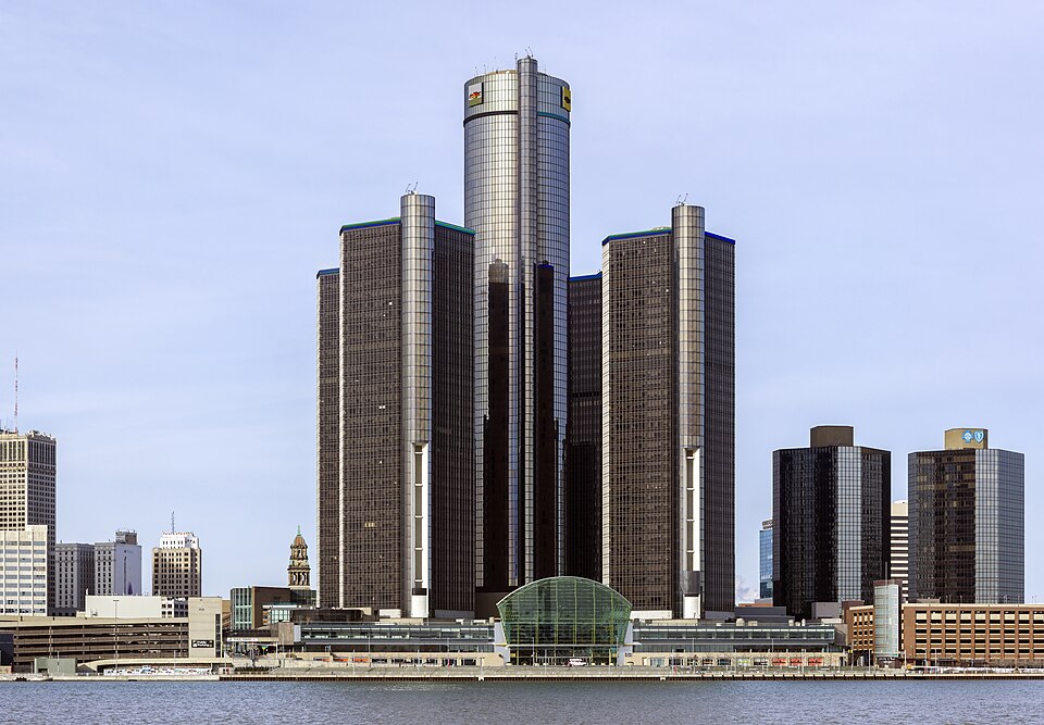 Renaissance Center, Detroit, Michigan from S 2014 12 07