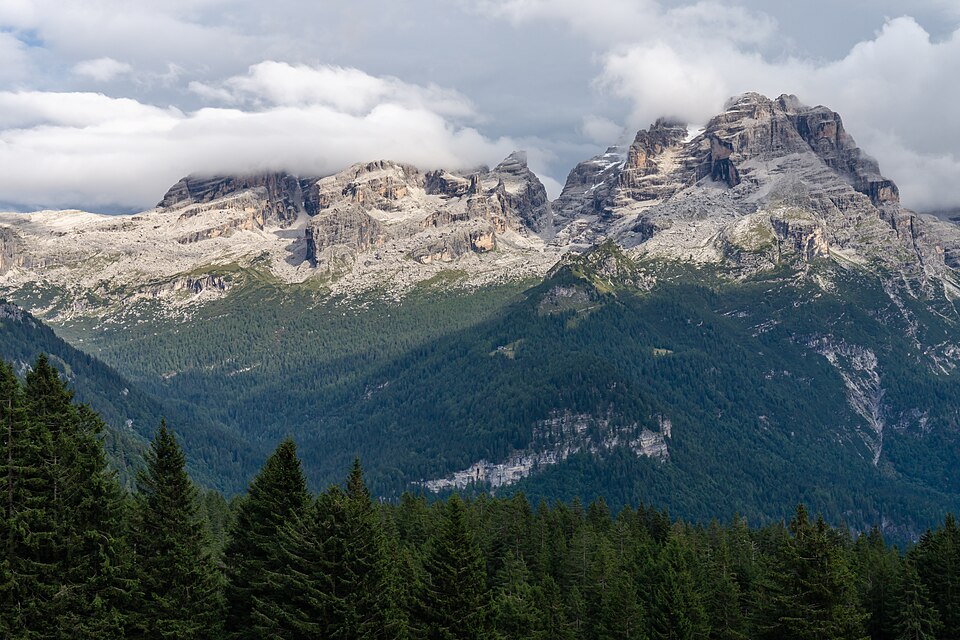 Brenta Dolomites, view from Ritorto lodge 02