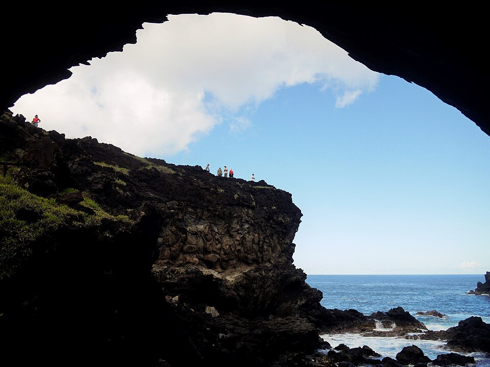 Easter Island (16653009176)