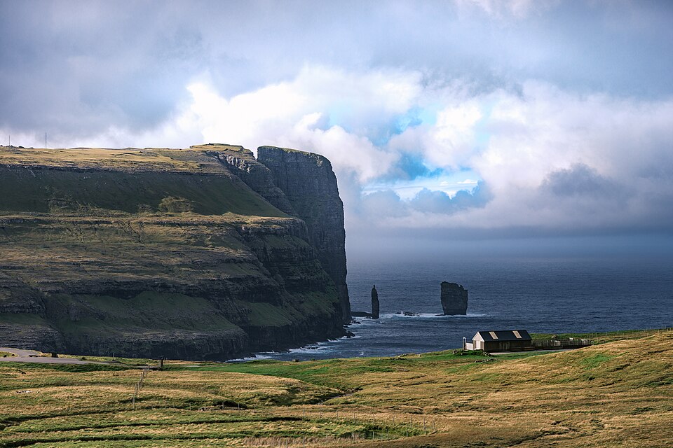 Lonely house on the coast near Eiði Faroe Islands (50413406426)