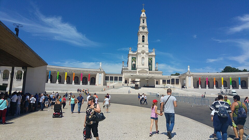 Sanctuary of Our Lady of Fátima,הבזיליקה של גבירתנו של המחרוזת פטימה