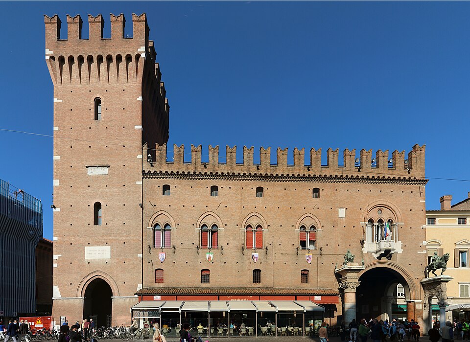 Ferrara Palazzo Municipale
