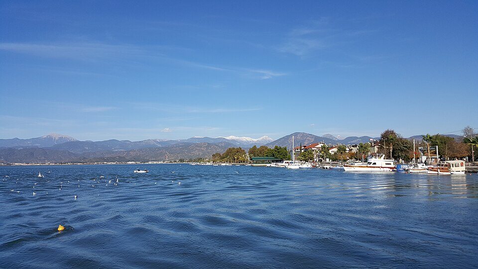 Fethiye sahilden bir görünüm