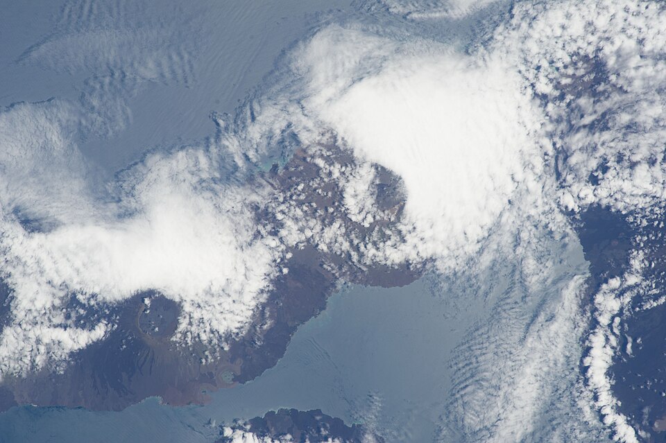 ISS038 E 6296 View of the Galápagos Islands