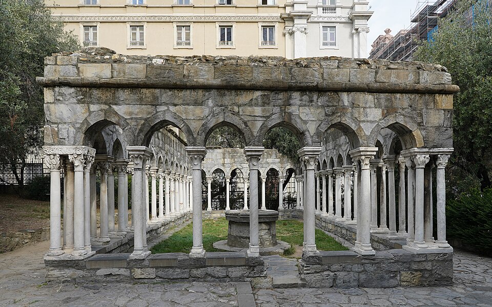 Chiostro Sant Andrea SE Genoa Sep23 A7C 06583