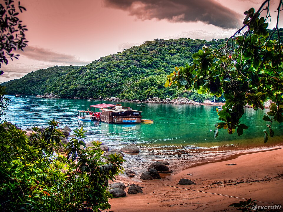 Flutuante em Ilha Grande RJ