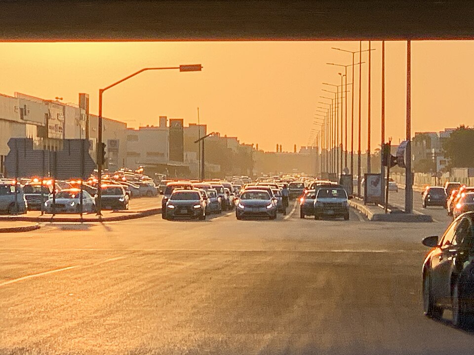 Jeddah evening traffic rush