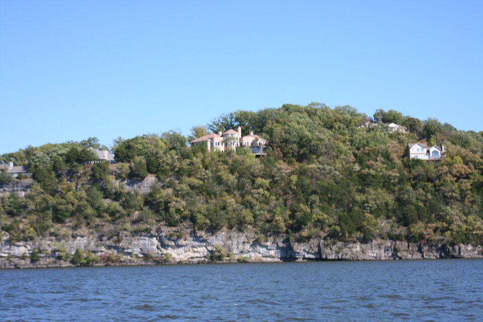 Lake of the Ozarks, MO Houses 15
