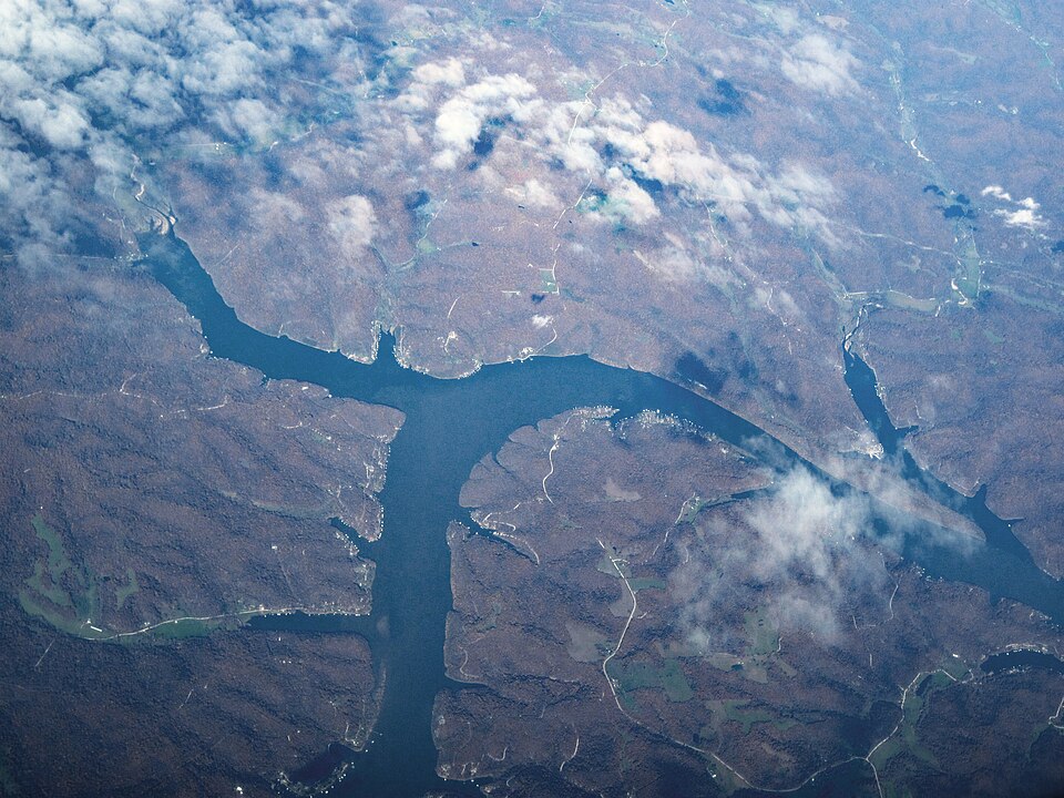 Lake of the Ozarks (central Missouri, USA) 1