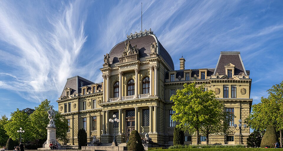Palais de Justice de Montbenon Lausanne Effet fisheye GT August 2024