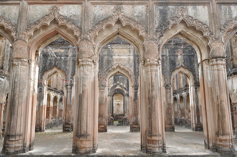 Imambara inside the Residency Lucknow Uttar Pradesh DSC 0001