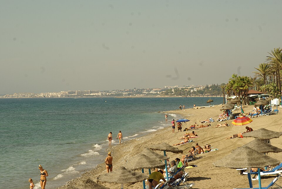 ® S.D. MALAGA MARBELLA PLAYA URBANA "LA FONTANILLA" panoramio (1)