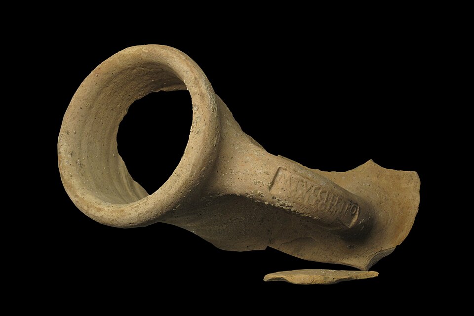 Amphore neck from Brindisi MDR Marseille IMG 5184