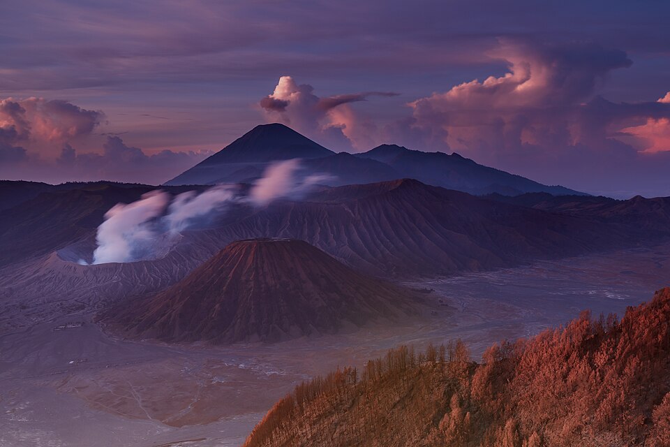 Gunung Bromo sunrise Indonesia