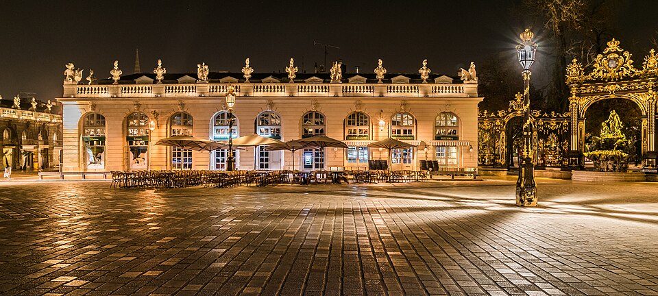 6 14 place Stanislas in Nancy 01