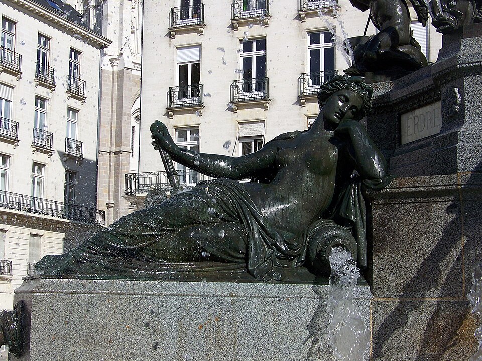Nantes fontaine de la Place Royale Erdre