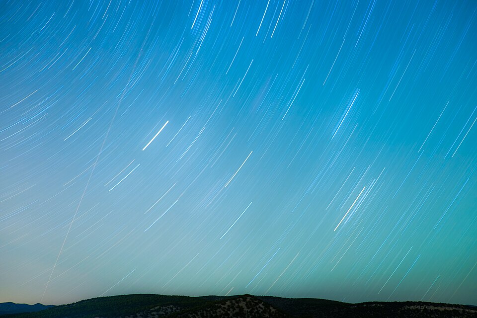 Park City night sky (Unsplash)