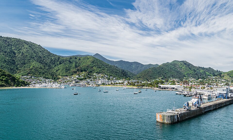 View of the harbour in Picton 06