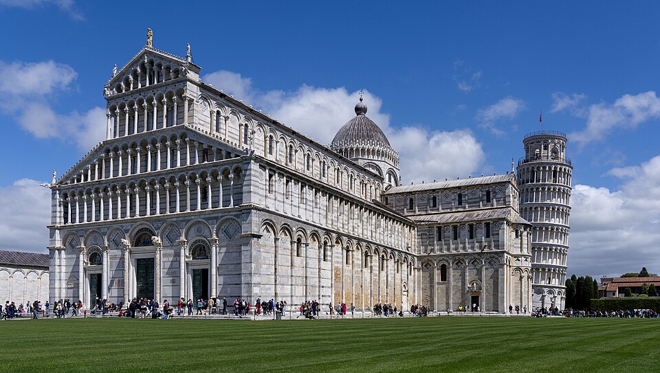 Piazza dei Miracoli (Pisa) 2023.1