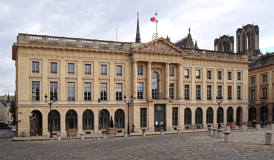 Reims Place Royale Sous Préfecture