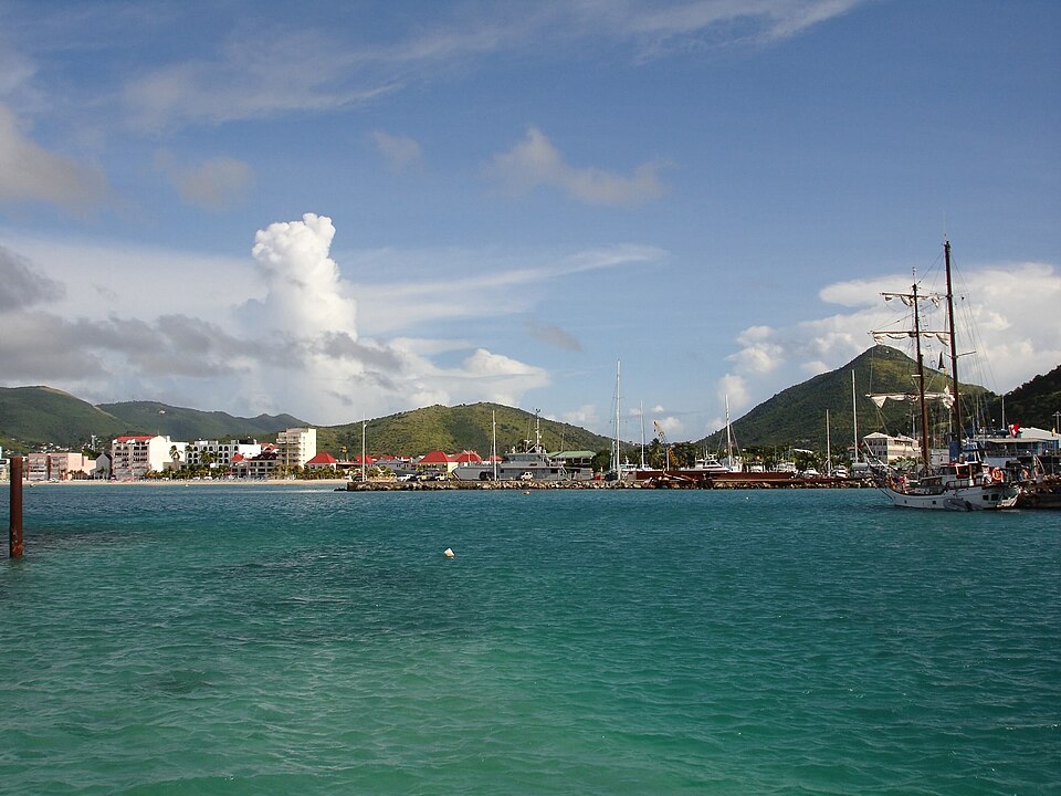 Philipsburg, Sint Maarten (Dutch) the southern half of the Caribbean island of Saint Martin panoramio