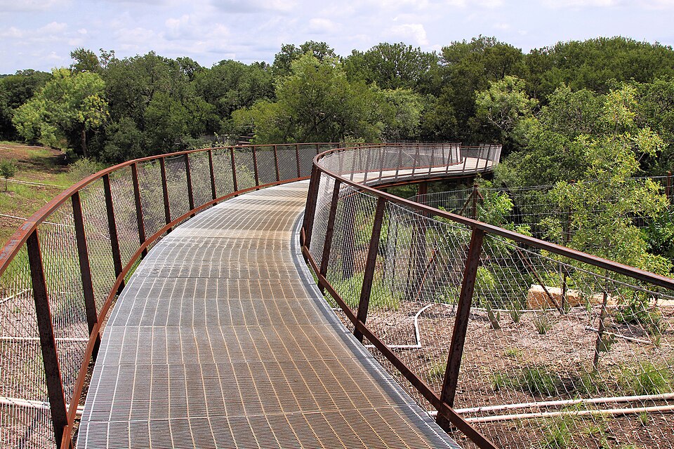 Tobin Land Bridge San Antonio Texas Skywalk 2021