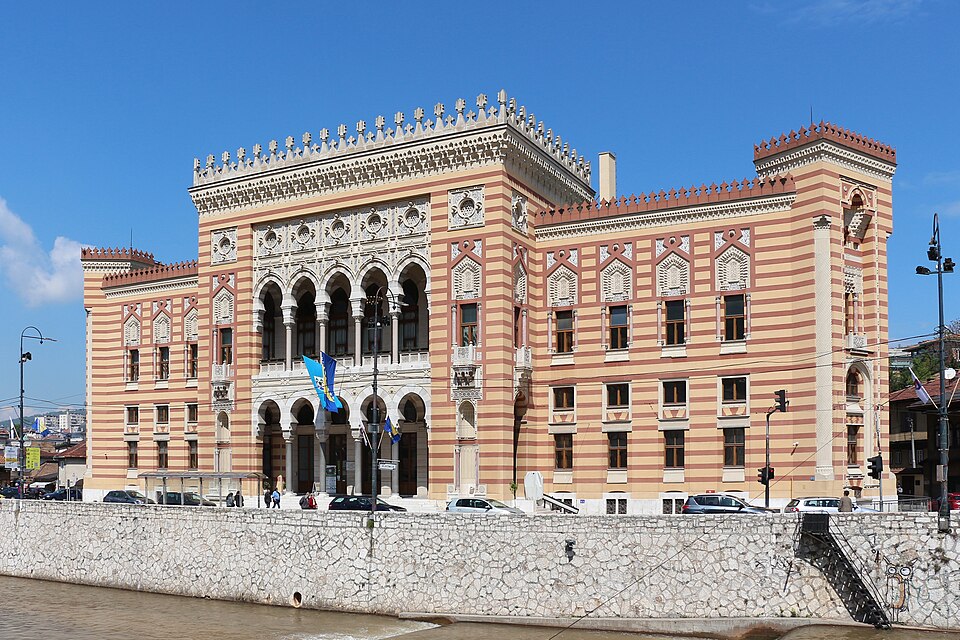 Sarajevo City Hall 01
