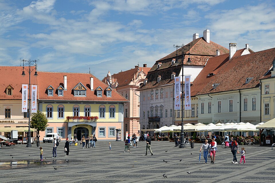 Sibiu (Hermannstadt, Nagyszeben) Large Square (Piața Mare, Großer Ring)