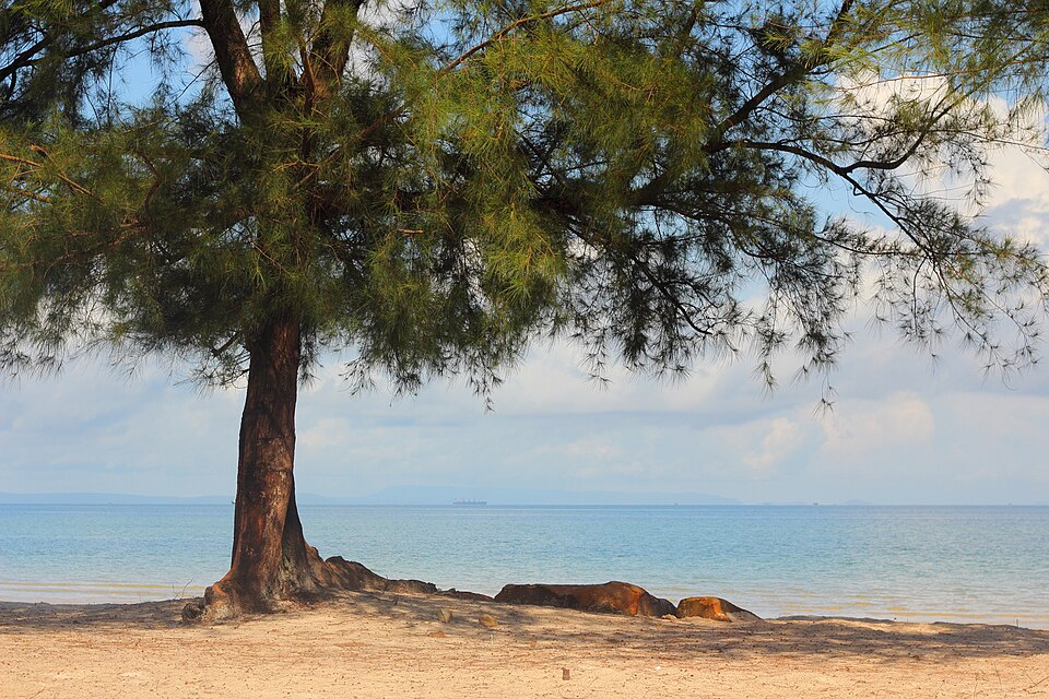 Sihanoukville Prek Treng beach 01
