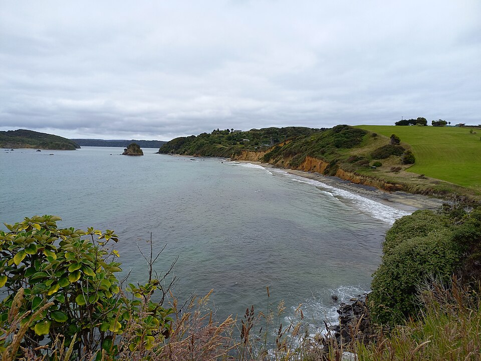 Ringaringa Beach Stewart Island