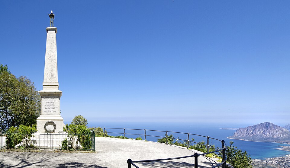 Erice Monument WW I BW 2025 04 30 12 41 48 3