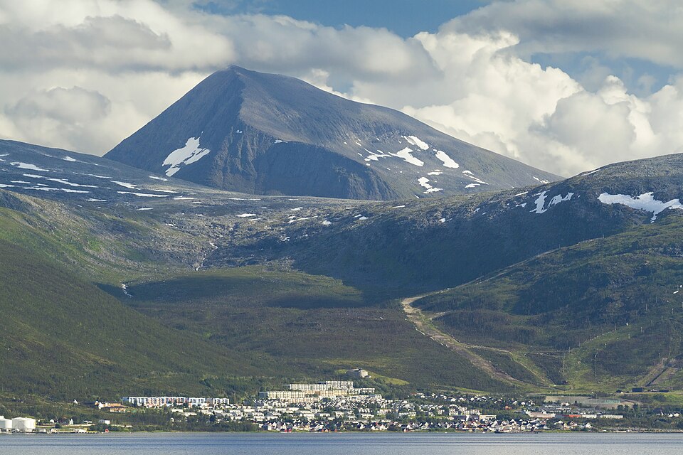 Tromsdalstinden behind Kroken (Tromsø), Troms, Norway, 2014 July
