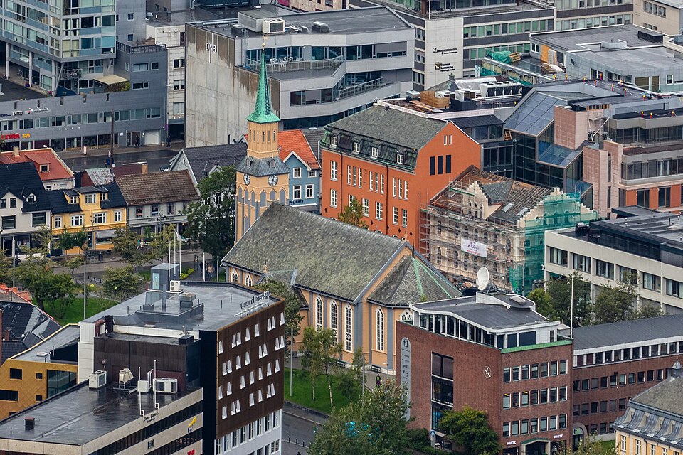 Catedral, Tromsø, Noruega, 2019 09 04, DD 45